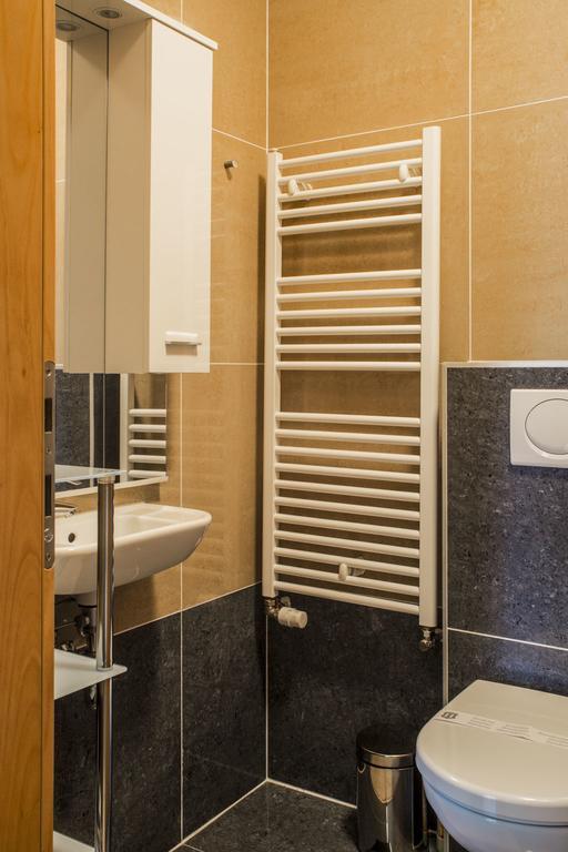 Lakeside Jarun Apartment Zagreb Chambre photo